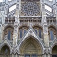 Costruita nel X secolo l'abazia è sede delle incoronazioni reali fin dal 1066. Oggi è vivisata da più di un milione di turisti ogni anno