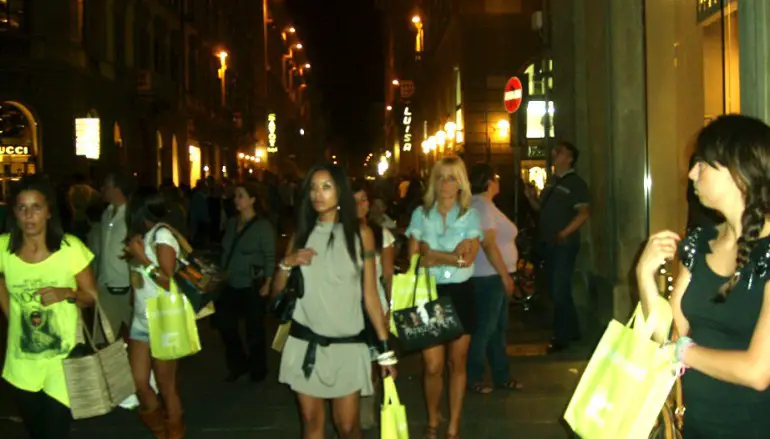 FIRENZE, VOGUE FASHION’S NIGHT OUT IN IMMAGINI