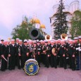 LA BANDA DELLA MARINA USA FA TAPPA AD AVELLINO La Us Naval Forces Europe Band, che si esibisce dal vivo per oltre un milione di persone ed in televisione per circa 60 milioni di spettatori attraversando più di 40 Paesi, al teatro Carlo Gesualdo...