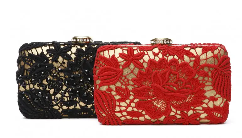 REGALI DI NATALE 2012: LE BORSE CHIC DI BLUMARINE