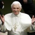 Benedetto XVI in visita alla Casa “Viva gli Anziani” della Comunità di Sant’Egidio a Roma in occasione dell’Anno Europeo dell’Invecchiamento Attivo e della Solidarietà tra Generazioni.