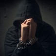 DEMOCRAZIA, SOVRANITA`, POPULISMO E CASTA Popolo non affronta problemi, ma si distrae...