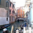 Il trionfo delle arti nella città lagunare Venezia è luogo che affascina non solo per la bellezza dei musei e delle chiese, ma ancora per l’urbanistica delle sue belle isole...