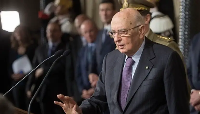 Napolitano: non mi dimetto. Il Governo Monti è operativo
