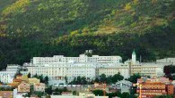 All’Ospedale di Padre Pio 1000 trapianti di staminali La Casa Sollievo della Sofferenza di San Giovanni Rotondo ha raggiunto l'importante traguardo con le staminali emopoietiche. Il risultato sarà celebrato nel pomeriggio di oggi, 22 maggio 2013, con un convegno...