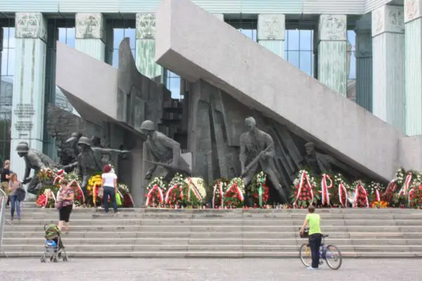 Monumento all'insurrezione di Varsavia