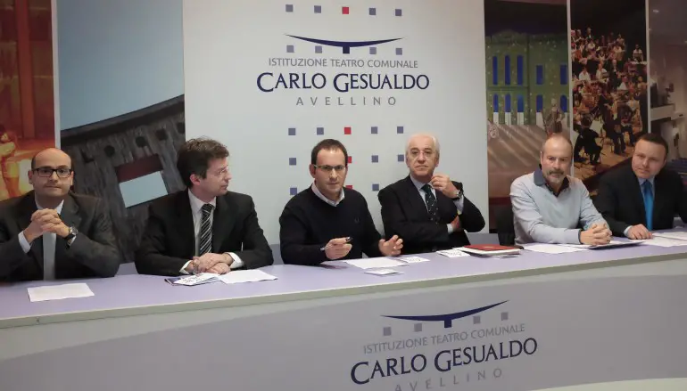 Avellino, al Teatro Carlo Gesualdo in scena l’Arte
