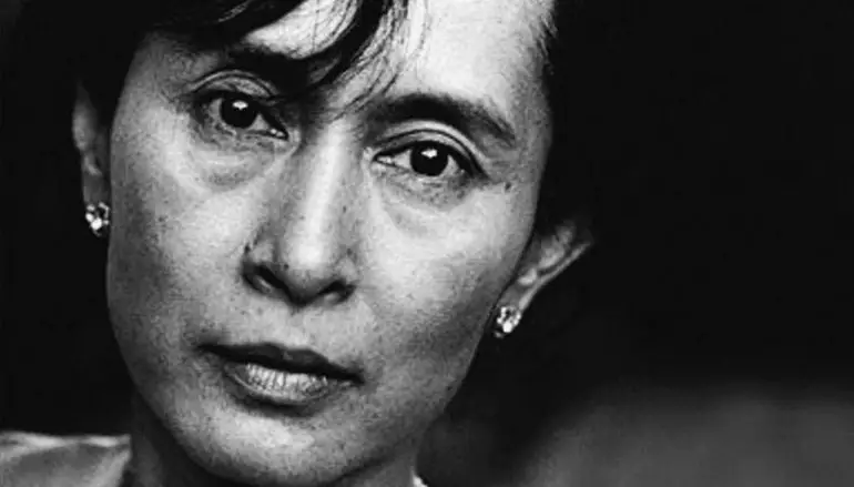 Birmania, la vittoria di Aung San Suu Kyi e il potere dei militari