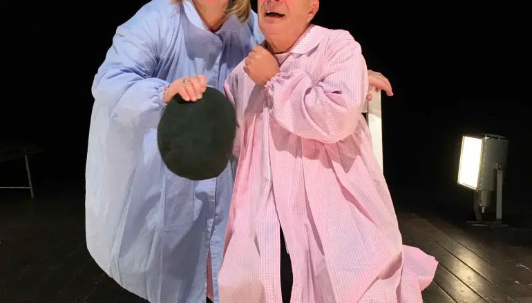 Napoli, al Teatro Bellini ‘Li Nipute De Lu Sinneco’
