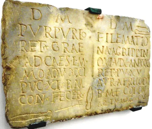 Figura 1 - Epigrafe dei gladiatori Filemazio e Purpurio