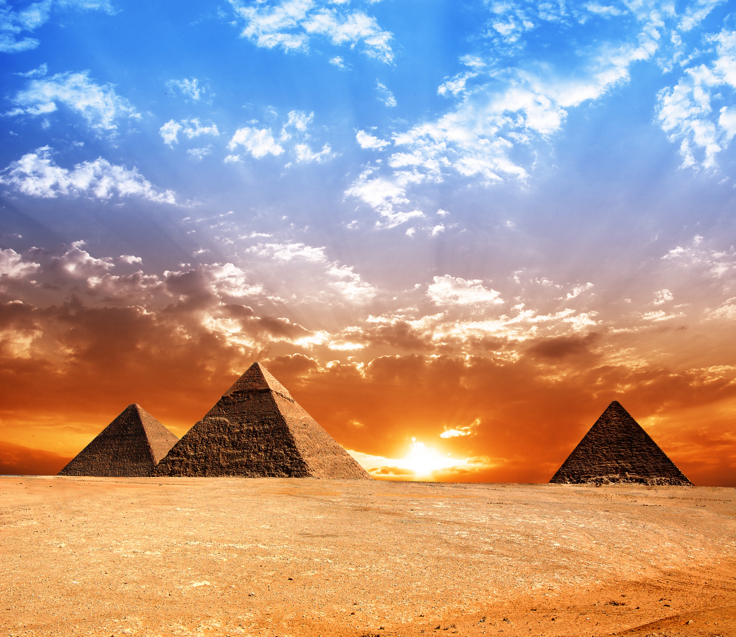Египет. Египет Piramidi Zakat. Пирамиды Хеопса панорама. Климат Египта. Пустыня пирамида Хеопса.