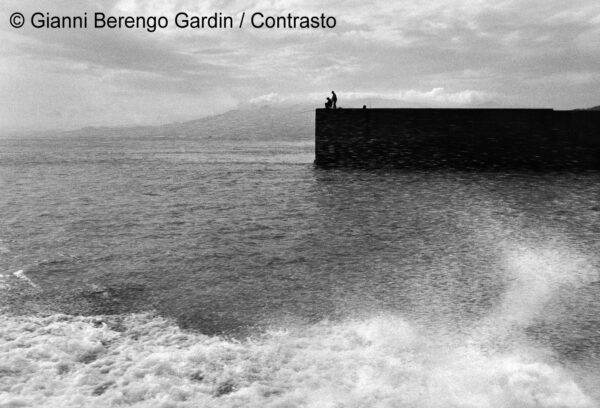 G. Berengo Gardin, Genova, 2002   © Copyright 2014 Gianni Berengo Gardin/Contrasto  