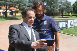 Andrea Pirlo con Emilio Buttaro - foto di Franco Buttaro