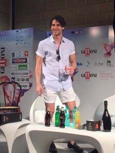 darren-criss-giffoni-2015