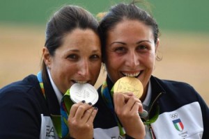 Chiara Cainero (argento nello Skeet) e Diana Bacosi 