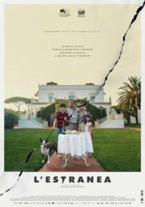 L'estranea film